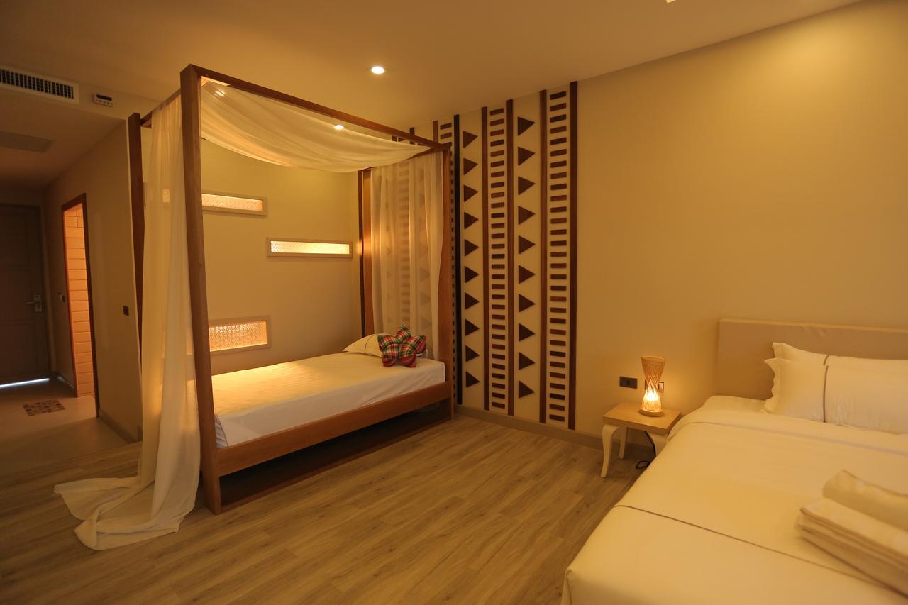 Navela Hotel & Convention Ratchaburi Екстер'єр фото