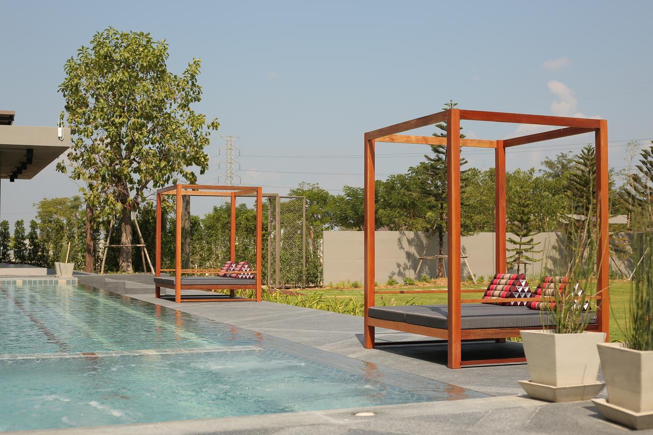 Navela Hotel & Convention Ratchaburi Екстер'єр фото