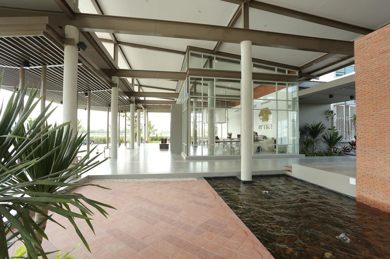 Navela Hotel & Convention Ratchaburi Екстер'єр фото
